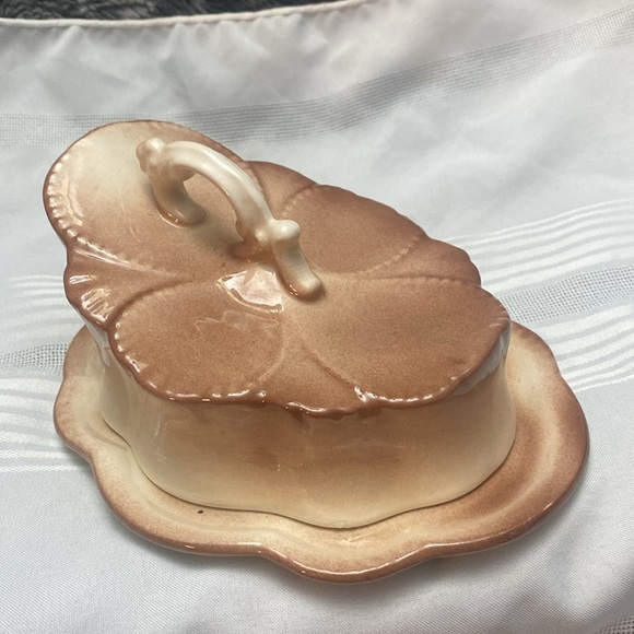 Ceramic Butter/Cheese Dish - Picture 1 of 16
